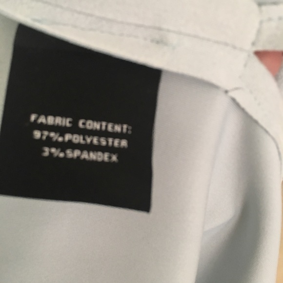 Open sided long modern overlay - Picture 6 of 8